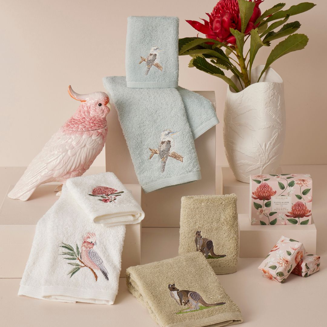Galah Hand Towel - JDHT175